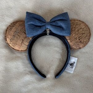 Pin Trading 1999 Minnie Mouse Ears 💙